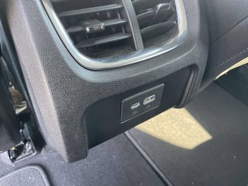 Used 2020 Chevrolet Blazer LT AWD/4WD image 14