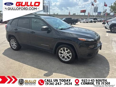 Used 2016 Jeep Cherokee Sport FWD image 3