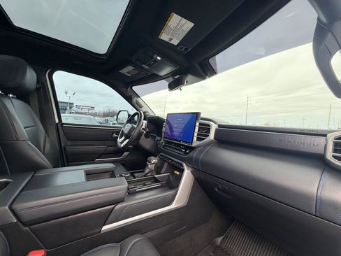 Used 2022 Toyota Tundra Platinum w/ Advanced Package image 22