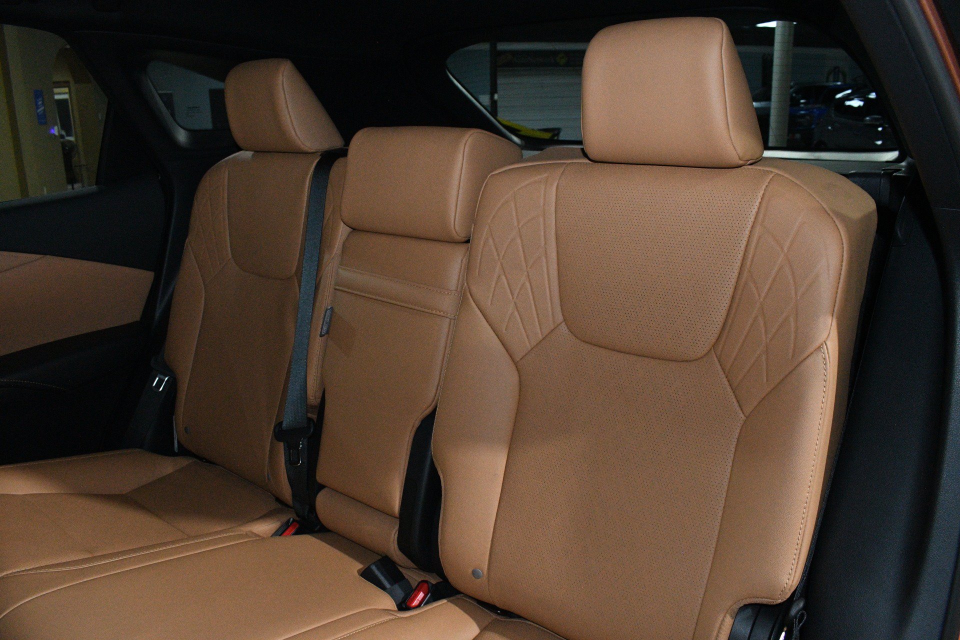 Used 2025 Lexus RX 350 Premium Plus w/ Convenience Package FWD image 17