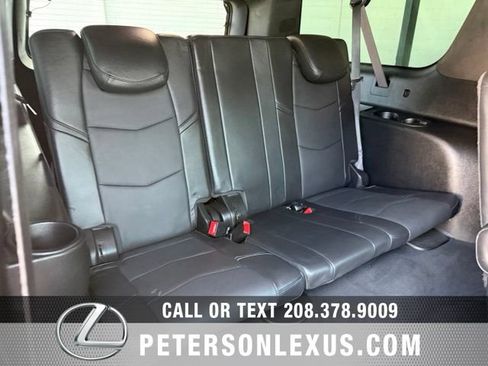 Used 2019 Cadillac Escalade ESV Platinum AWD/4WD image 22
