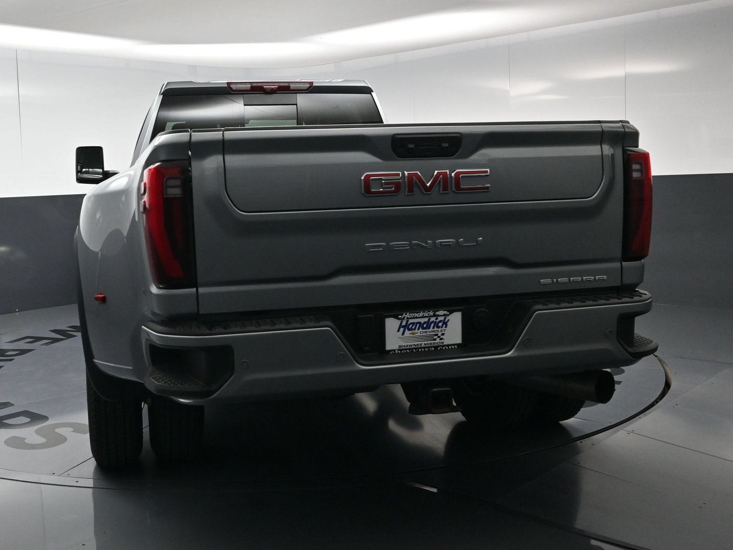 Used 2026 GMC Sierra 3500 Denali w/ Denali Reserve Package AWD/4WD image 8