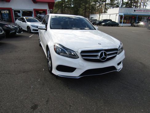 Used 2015 Mercedes-Benz E 350 Sedan w/ Premium 1 Package image 10