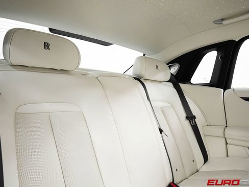 Used 2024 Rolls-Royce Ghost AWD/4WD image 39