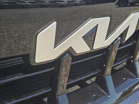 New 2027 Kia Telluride LX FWD image 5