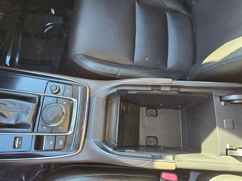 Used 2020 MAZDA CX-30 FWD w/ Premium Package image 24