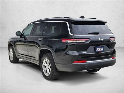 Used 2023 Jeep Grand Cherokee L Limited AWD/4WD image 7