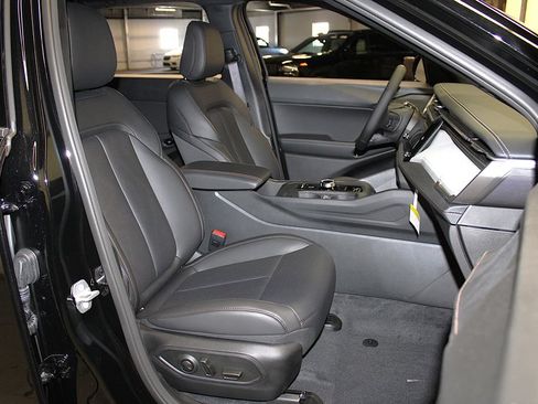 New 2026 Jeep Cherokee Limited AWD/4WD image 30