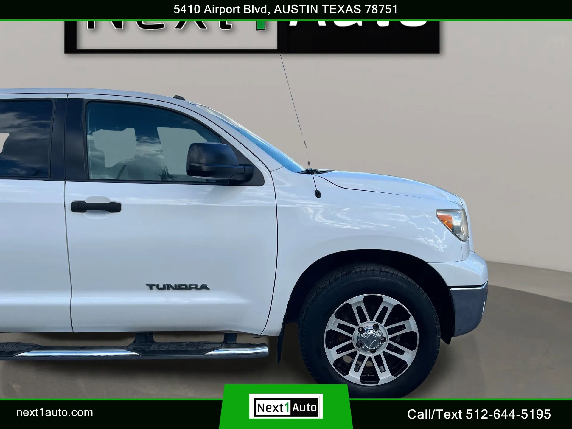 Used 2013 Toyota Tundra 2WD CrewMax w/ SR5 Pkg image 4