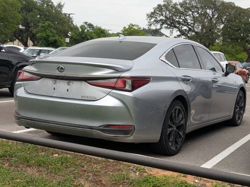 Used 2023 Lexus ES 300h F Sport w/ Accessory Package (Z2) FWD image 8