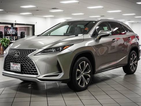 Certified 2022 Lexus RX 350 FWD w/ Premium Package image 3