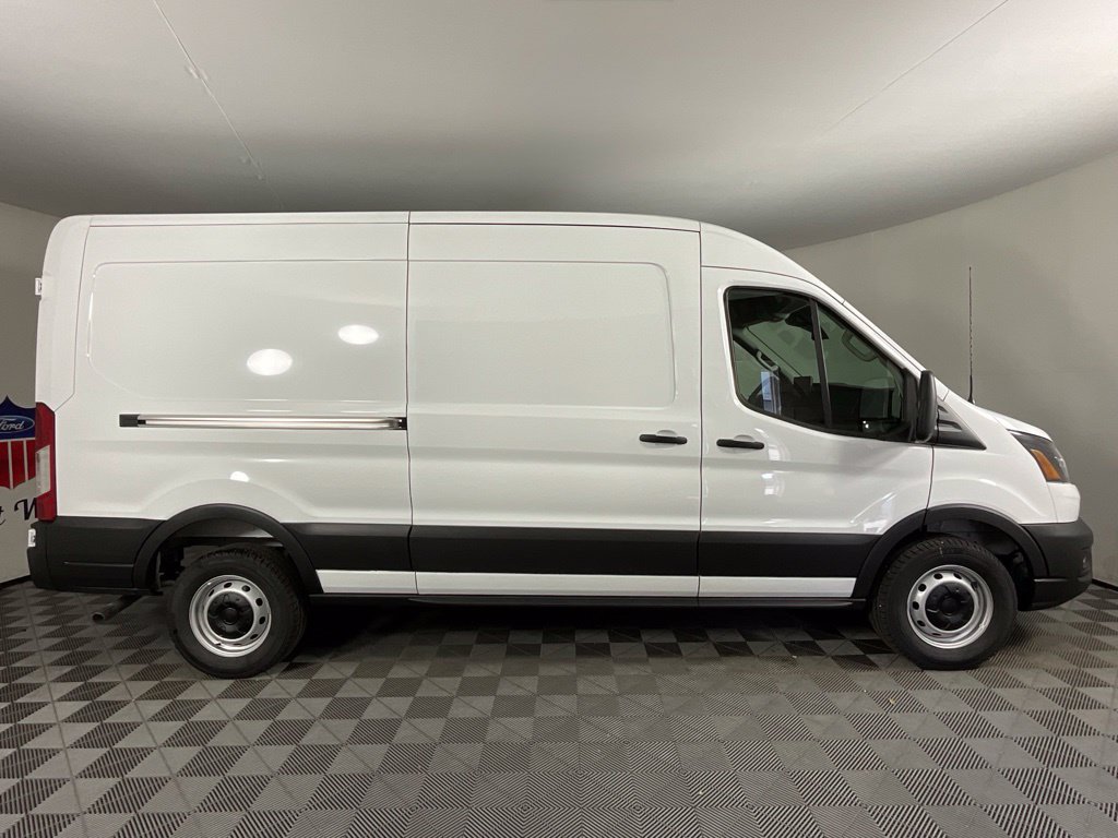 New 2026 Ford Transit 250 148 Medium Roof w/ Load Area Protection Package RWD image 2