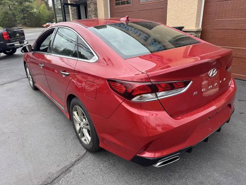 Used 2018 Hyundai Sonata Sport w/ Cargo Package FWD image 5