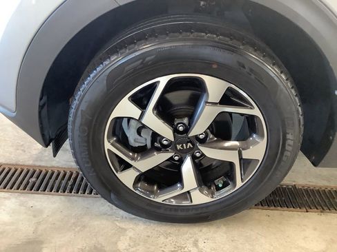 Certified 2022 Kia Sportage LX AWD/4WD image 20