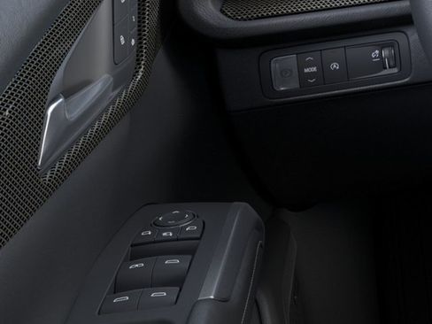 New 2026 Chevrolet Traverse High Country w/ LPO, Floor Liner Package FWD image 22