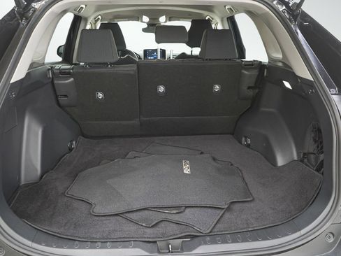 Used 2025 Toyota RAV4 LE image 9