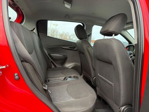 Used 2019 Chevrolet Spark LT FWD image 10