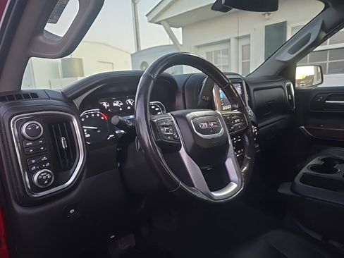 Used 2019 GMC Sierra 1500 SLT w/ X31 Off-Road Package image 16