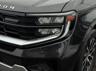 Used 2025 Ford Expedition Max Platinum video 2