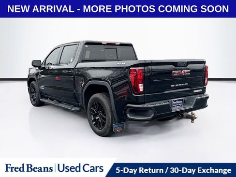 Used 2022 GMC Sierra 1500 Elevation w/ Elevation Premium Package image 5
