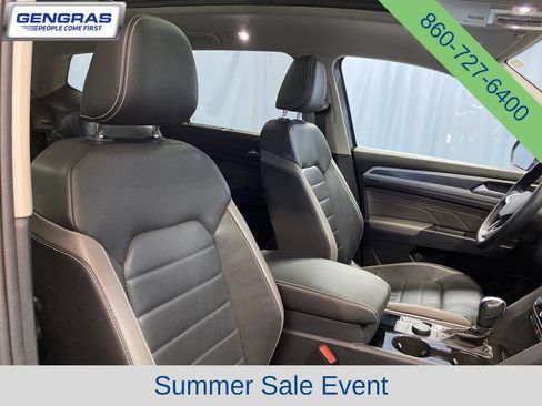 Used 2023 Volkswagen Atlas SEL Premium AWD/4WD image 45