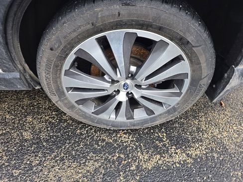 Used 2020 Subaru Ascent Touring w/ Popular Package #3 image 10