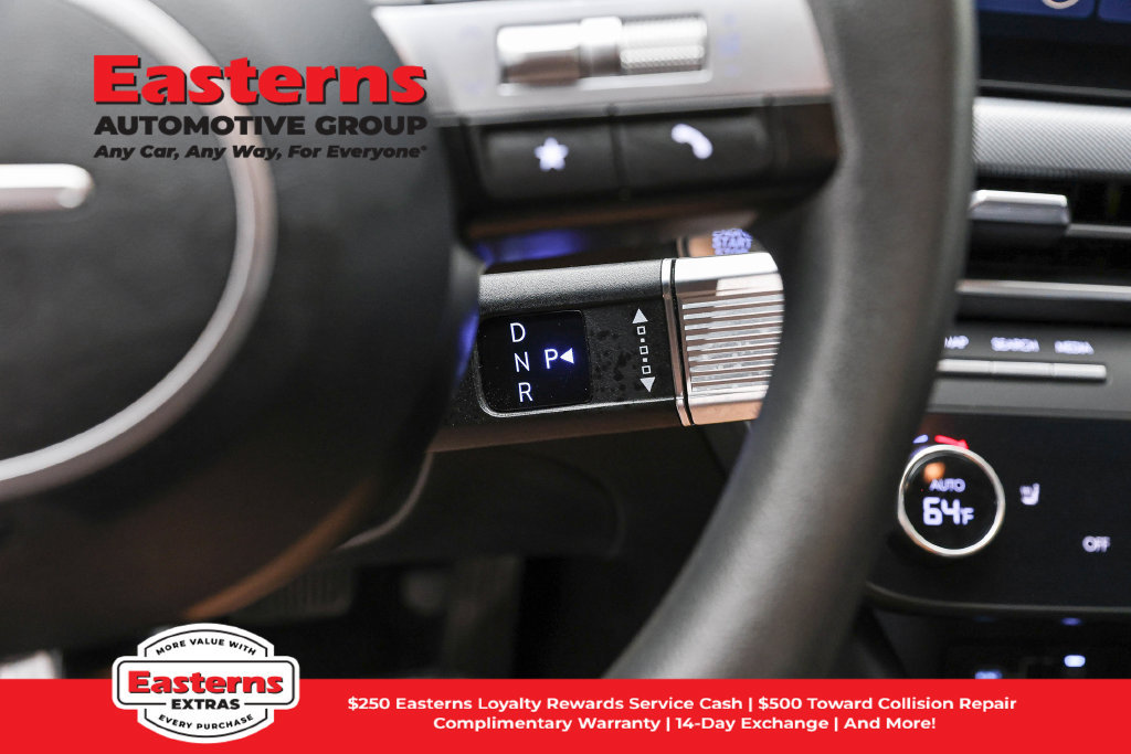 Used 2025 Hyundai Sonata SEL FWD image 14