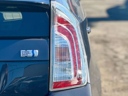 Used 2012 Toyota Prius Two image 5