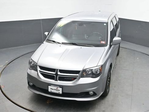 Used 2019 Dodge Grand Caravan GT image 19