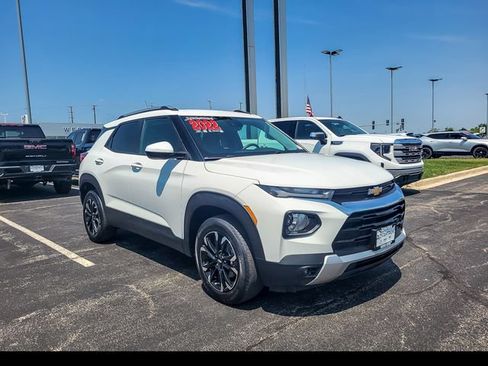 Certified 2022 Chevrolet TrailBlazer LT w/ Convenience Package AWD/4WD image 6