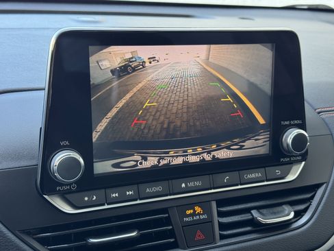 Used 2022 Nissan Altima 2.5 SR image 24