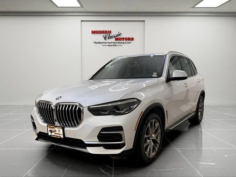 Used 2022 BMW X5 sDrive40i w/ Premium Package image 4