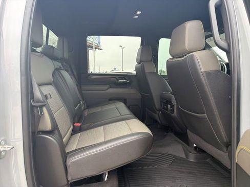 Used 2024 Chevrolet Silverado 2500 ZR2 w/ ZR2 Bison Edition image 14