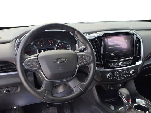 Used 2023 Chevrolet Traverse RS w/ LPO, Floor Liner Package AWD/4WD image 15