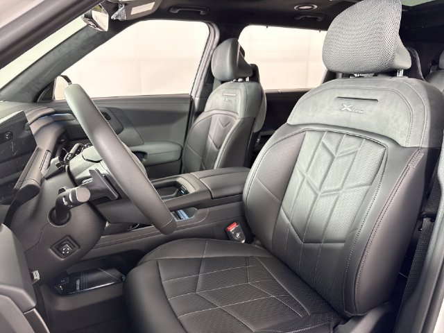 New 2027 Kia Telluride X-Line SX Prestige w/ Executive Package AWD/4WD image 11