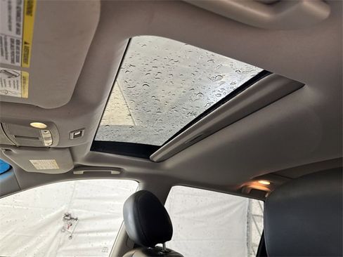 Used 2016 Nissan Pathfinder Platinum image 19