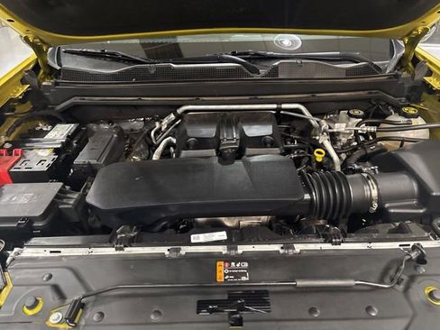 Used 2023 Chevrolet Colorado ZR2 w/ ZR2 Convenience Package III image 38