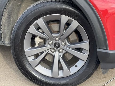 Used 2021 Ford Explorer XLT w/ Equipment Group 202A image 35