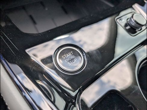 New 2026 Audi Q3 quattro 2.0T AWD/4WD image 14