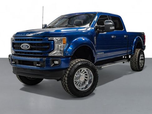 Used 2022 Ford F250 Lariat w/ Chrome Package image 5