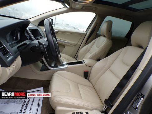 Used 2014 Volvo XC60 T6 image 18