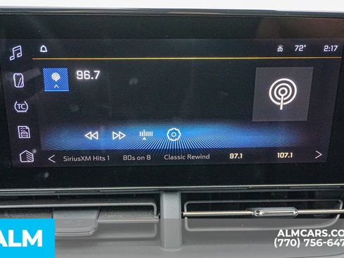 Used 2025 Chevrolet Trax LT w/ LT Convenience Package FWD image 42
