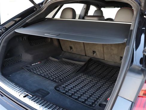 Used 2021 Audi RS Q8 w/ Black Optic Package image 27