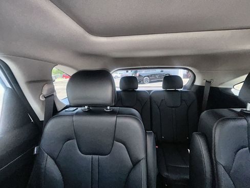 Used 2025 Kia Sorento EX w/ Panoramic Sunroof Package FWD image 30