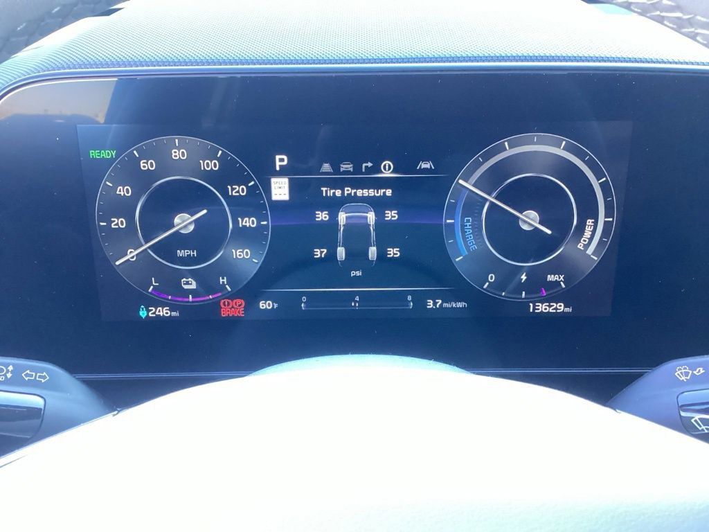 Certified 2023 Kia Niro Wind w/ Wind Preserve Package FWD image 22