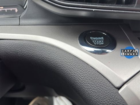 Certified 2022 Ford Explorer XLT image 19