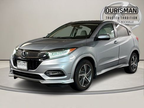 Used 2019 Honda HR-V Touring image 2