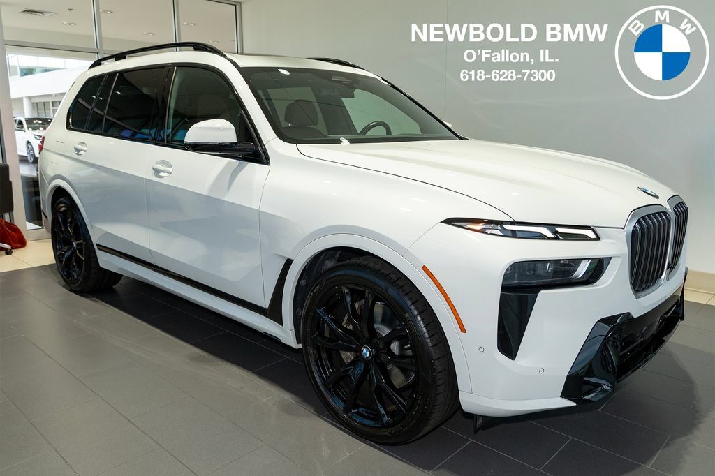 Used 2023 BMW X7 xDrive40i w/ Executive Package AWD/4WD image 1