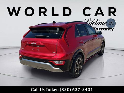 Used 2023 Kia Niro FWD image 14