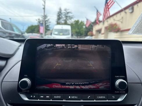 Used 2020 Nissan Altima 2.5 S FWD image 31